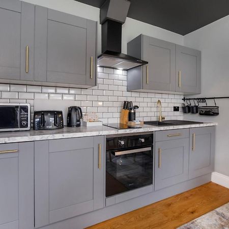 Bateman, Modern City Centre Apartment Sleeps 6 York Exterior photo